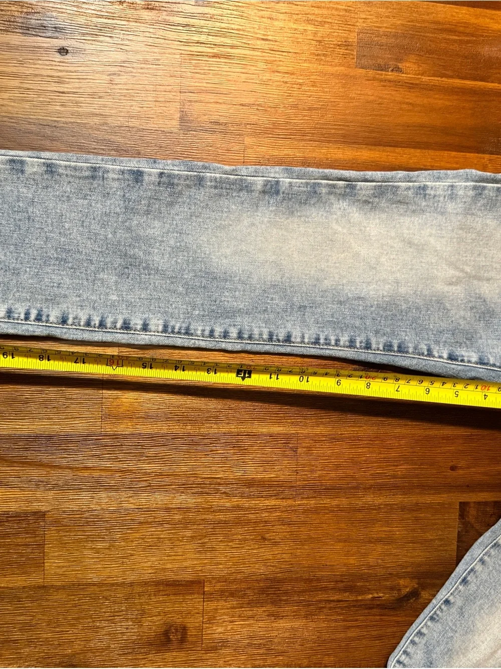 GAP Light Wash Skinny Jeans - Light Blue